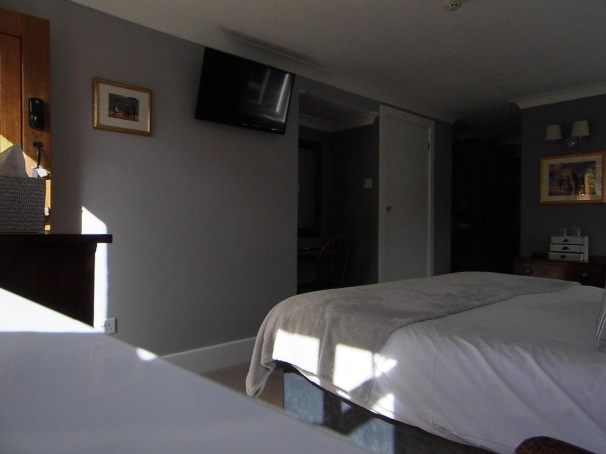 The Mill At Glynhir Bed and Breakfast Ammanford Εξωτερικό φωτογραφία